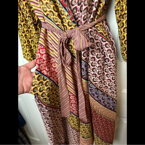 CAbi Poet Jacket #5664 Pockets a belt Tie boho Mixed Media Patchwork Robe Floral - Picture 8 of 16